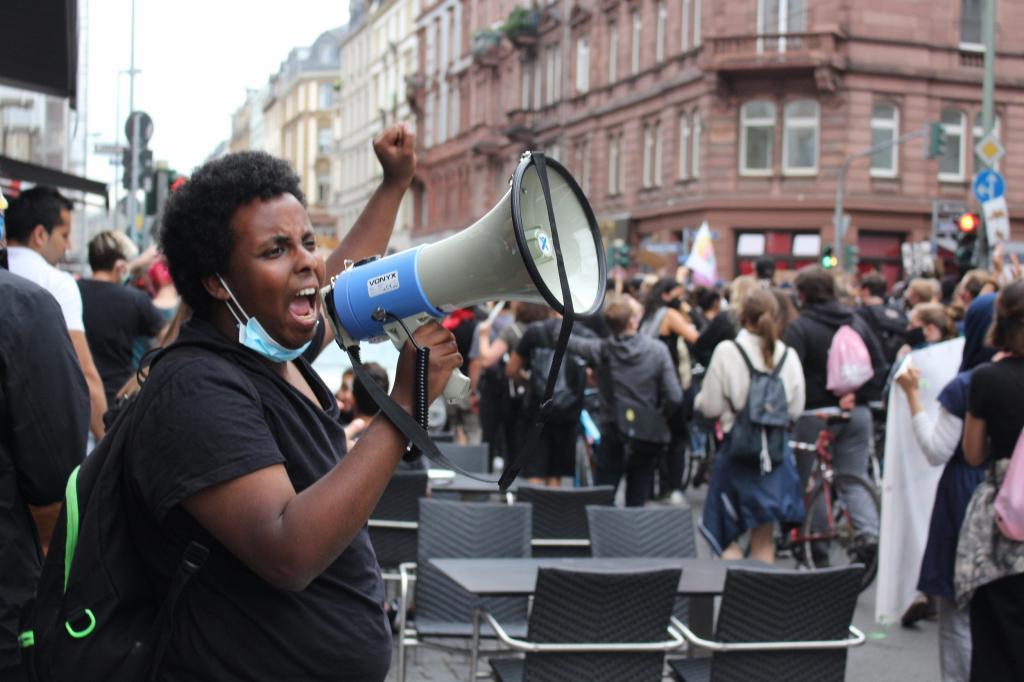 BLM Demonstration Frankfurt © HMF, Jeanne Nzakizabandi